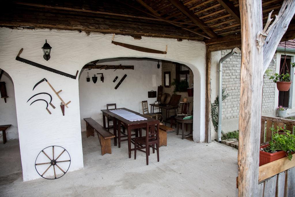Apartment Eko Etno Selo Stara Kapela, Pavina Kuca Esterno foto