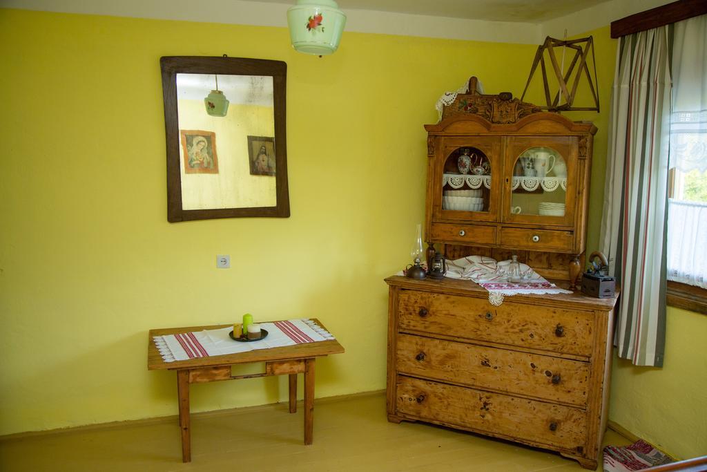 Apartment Eko Etno Selo Stara Kapela, Pavina Kuca Esterno foto
